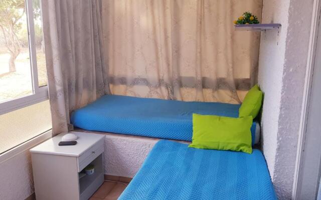 Eureka Apartment with Free WiFi