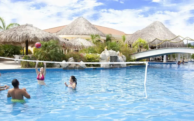 La Ensenada Beach Resort - All Inclusive