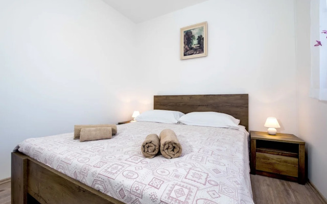 Apartment Ivo