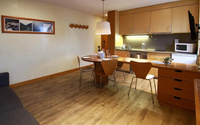 Hotel & Apartaments Vall de Núria