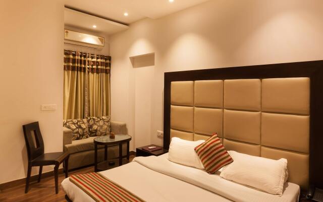 OYO 326 Hotel Shubhdeep Aashiyana