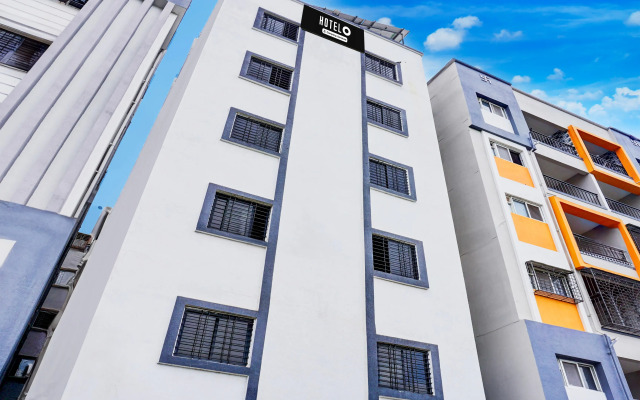 Super Hotel O Manjari Road