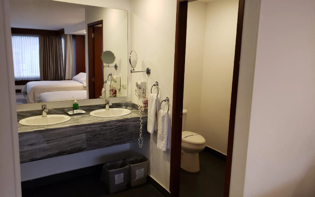 Torre De Cali Plaza Hotel