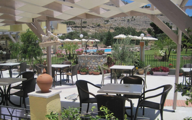 Sunshine Hotel Lardos