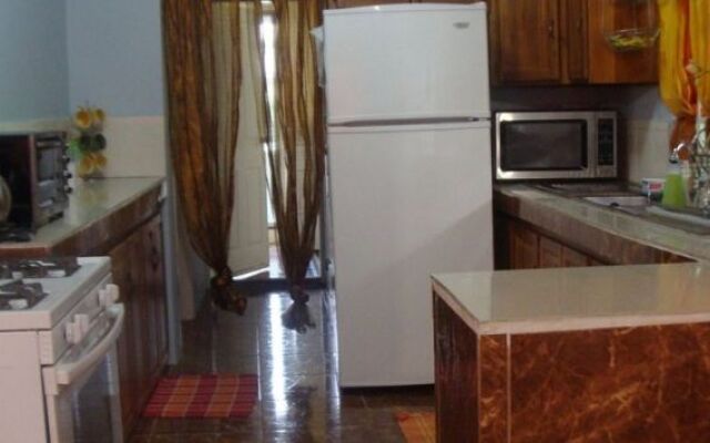 Noon's Accommodation