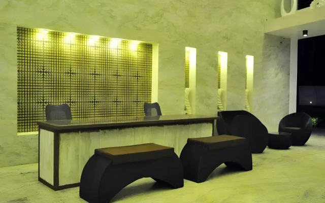 Anora Beach Resort