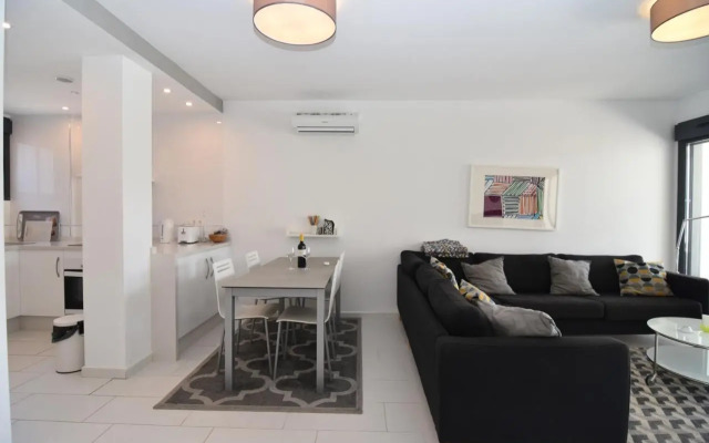 Oasis Beach VI South facing pool view La Zenia