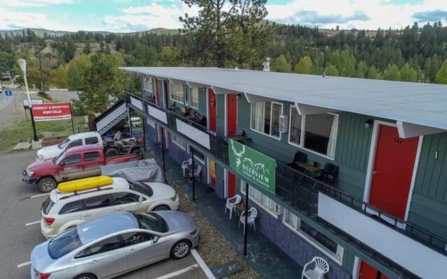 Deerview Motel & Cabins