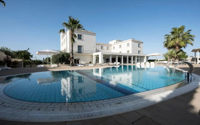 Pietre Nere Resort