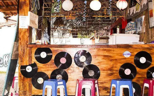 Swell's Hostel & Suites