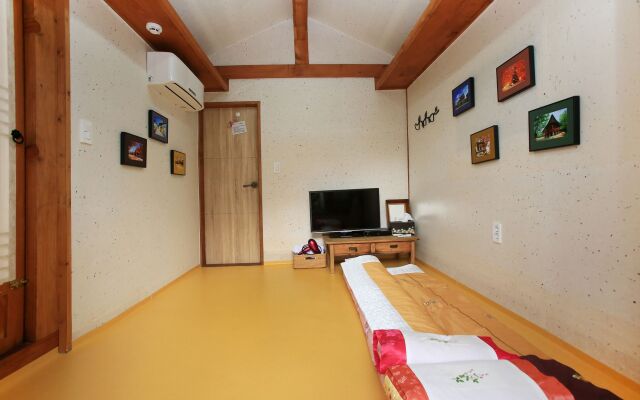Saekdongjeogori Guesthouse