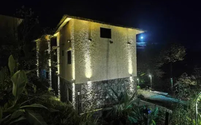 Xinlv Time Inn (Yuanyang Terraced Field Scenic Area)