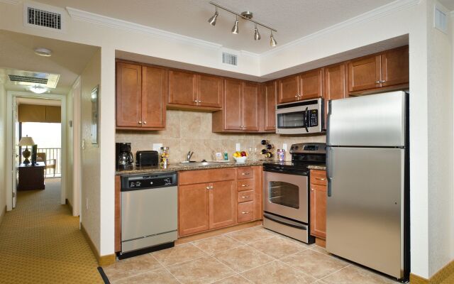 Coconut Cove All-Suite Hotel
