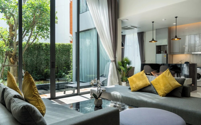 Panora Villa 8112 By Villacarte
