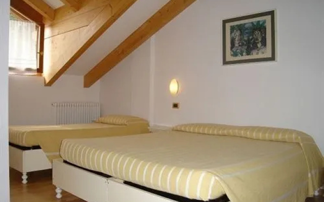 Hotel Faedo Pineta