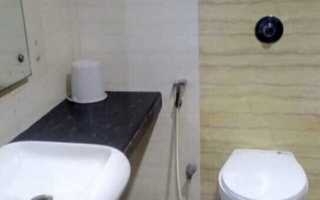 Iroomz Vaishali Residency