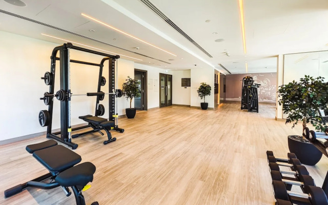 Lavishly Elegant 2BR with Breathtaking Burj View