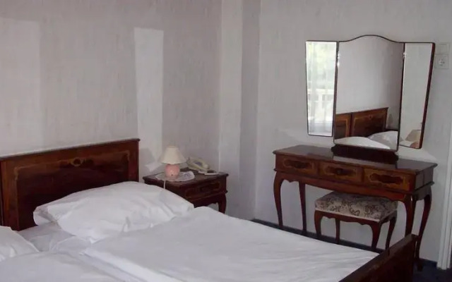 Hotel Aeroport