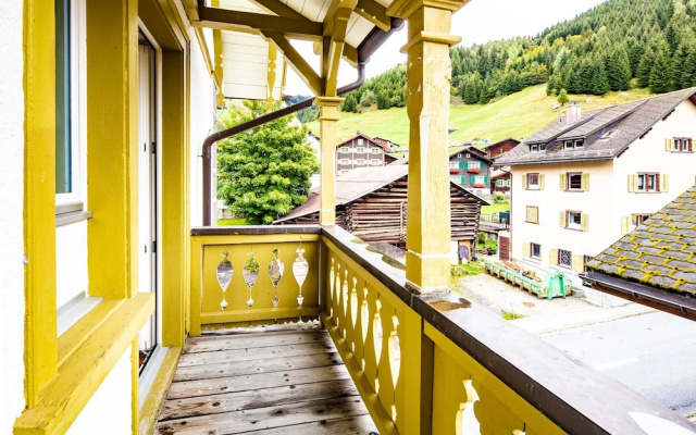 Hotel & Restaurant Vallatscha