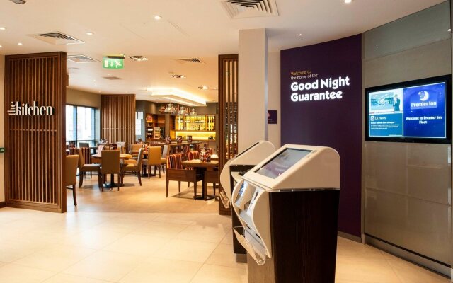 Premier Inn Fleet Hotel
