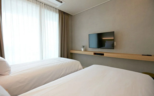 Ocean Soleview Hotel