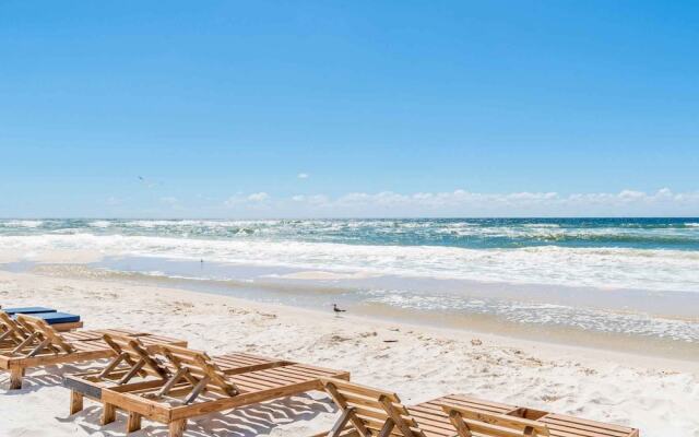 Crystal Shores by Southern Vacation Rentals