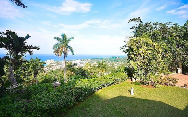 Villa Manana, Ocho Rios 5BR