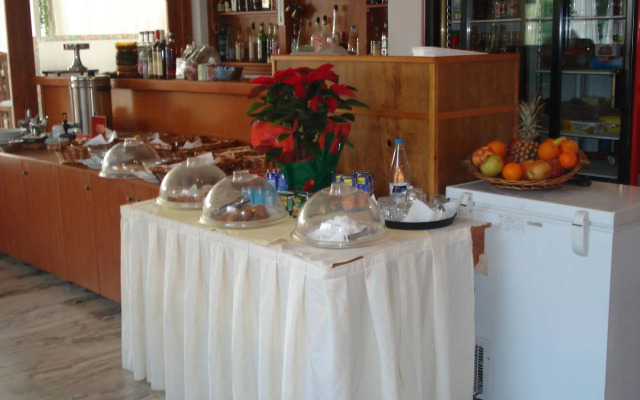 Oscar Hotel