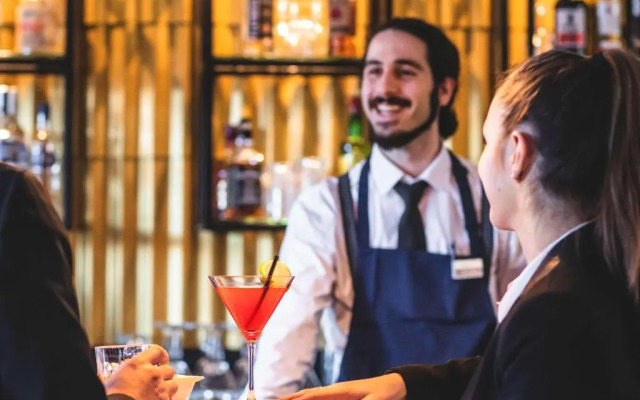 Mercure Pau Palais Sports