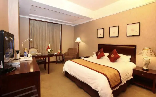 New Century Pujiang Hotel