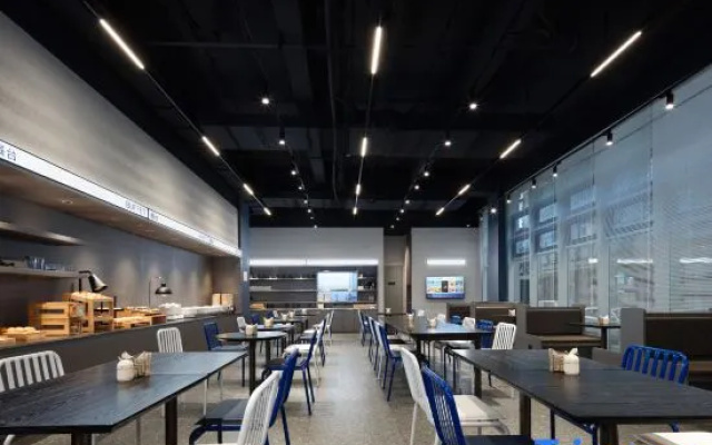 Yuyingfang Atour Light Hotel of Deqing  Center