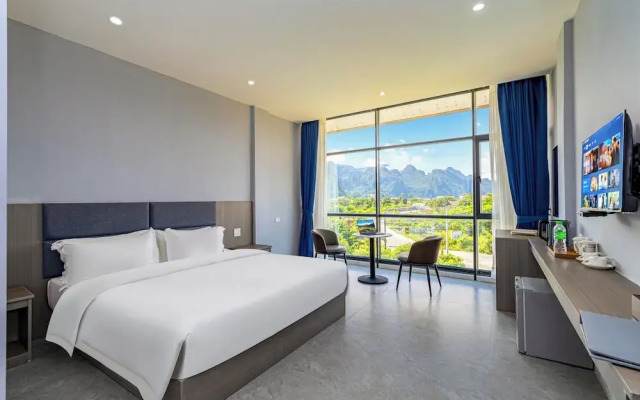 Lisha Grand Hotel C Vangvieng