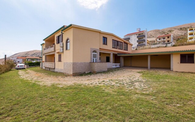 Awesome Home in Pag With Wifi and 3 Bedrooms