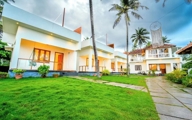 Solaris Beach View Resort by VOYE HOMES