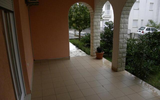Apartments Tino