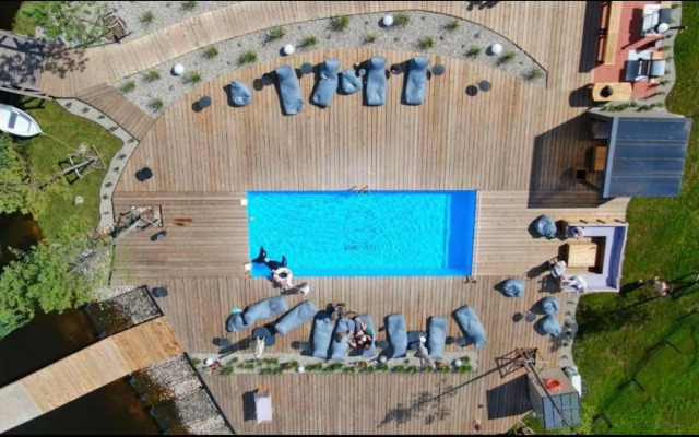 Vieno kambario butas-studija