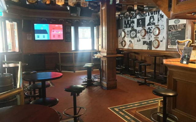 O'Malley's Hotel