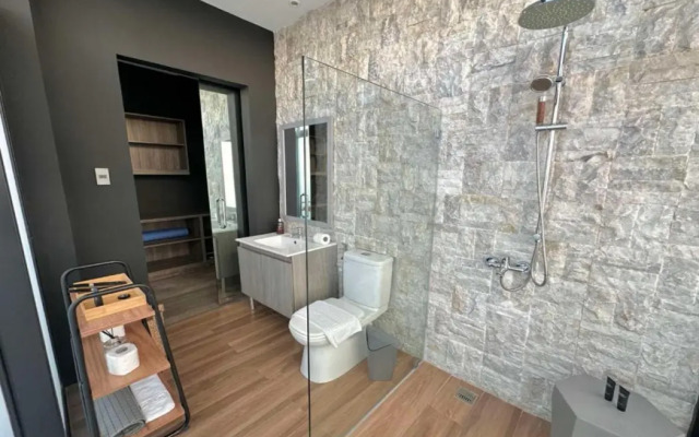 Azumi Boutique Hotel