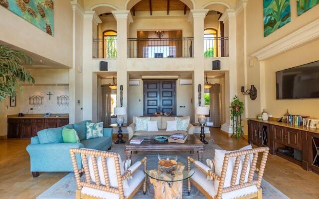 Mediterranean-style Flamingo Mansion Offers the Ultimate in Beachfront Luxury