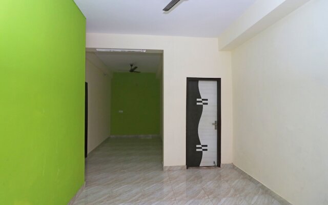 OYO 28366 Ram & Sons Residency