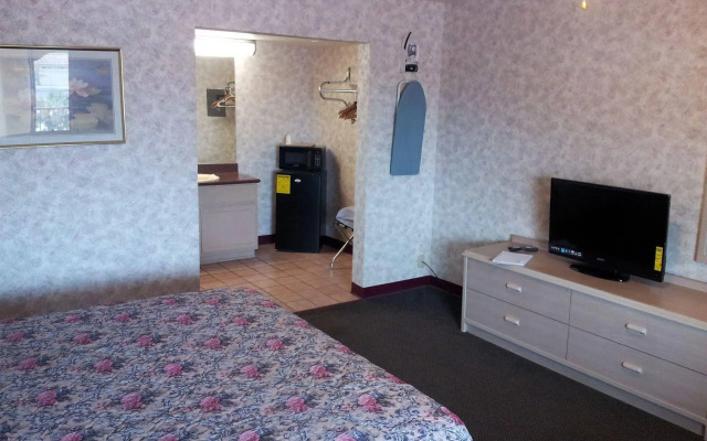 Sun Valley Inn & Suites