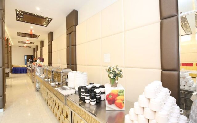 OYO 14981 Hotel Royal MJS