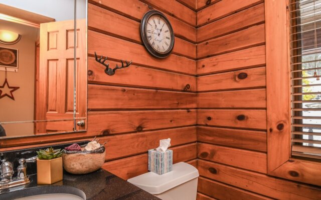 Pinnacle Retreat 5 Bedroom House