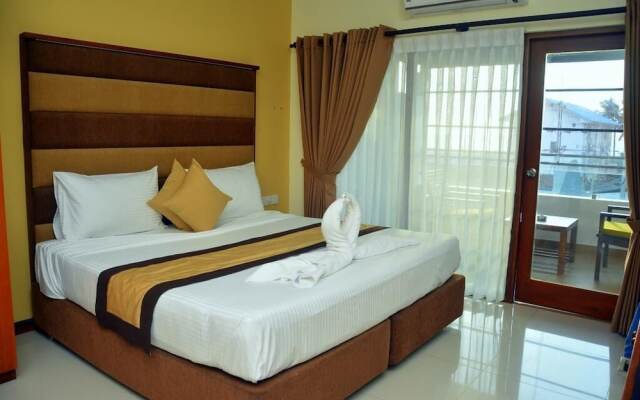 Beach Corridor Hotel & Spa with Free Airport Shuttle