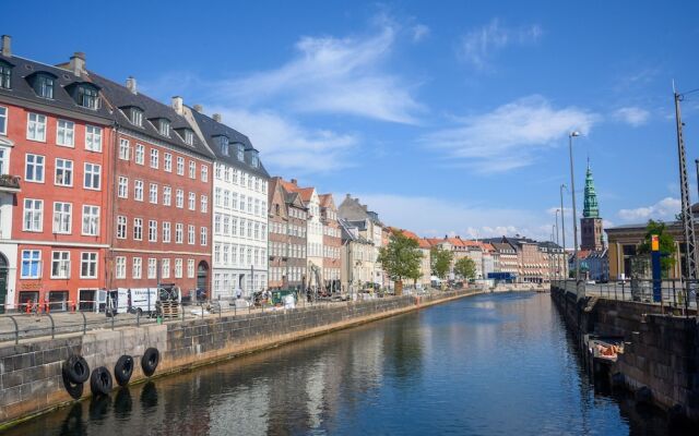 Lovely Studio Apartment Close to Tivoli Park