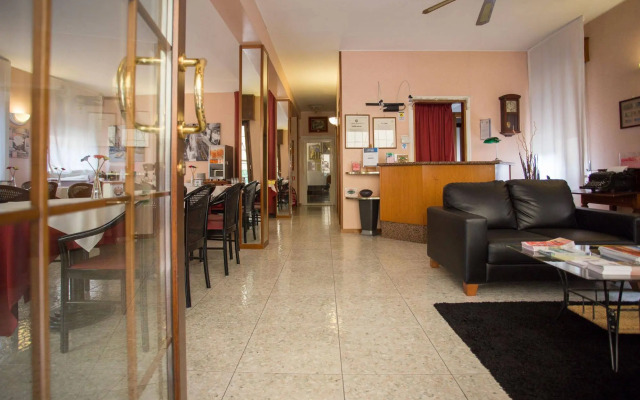 Hotel Benacus