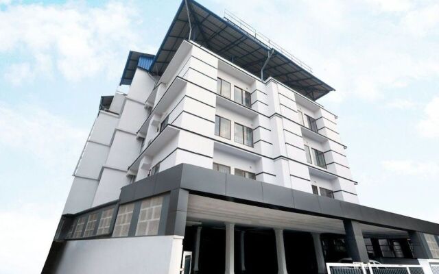 Shalom Residency