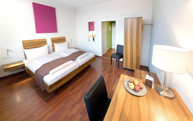 AMH Airport-Messe-Hotel