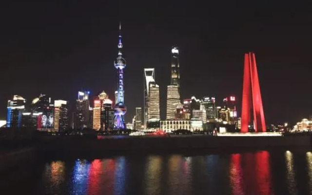 Yixuan light luxury hotel (Shanghai Bund store)