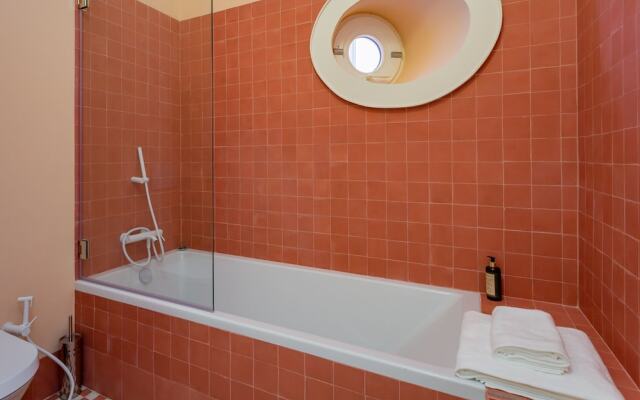 Pombaline Building V. Real Santo António